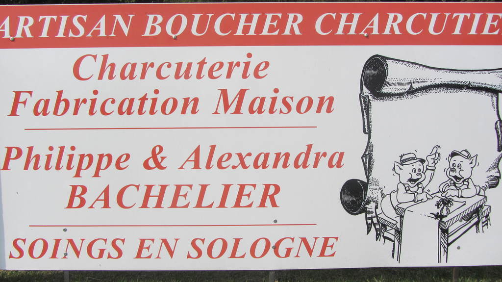 Boucherie Charcuterie Philippe et Alexandra BACHELIER, place de l'église à Soings en Sologne.